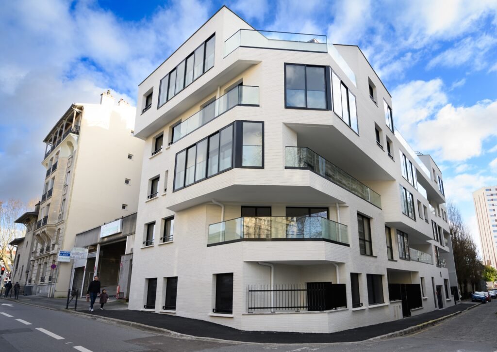 appartement 4 pièces 74 m² à Vanves